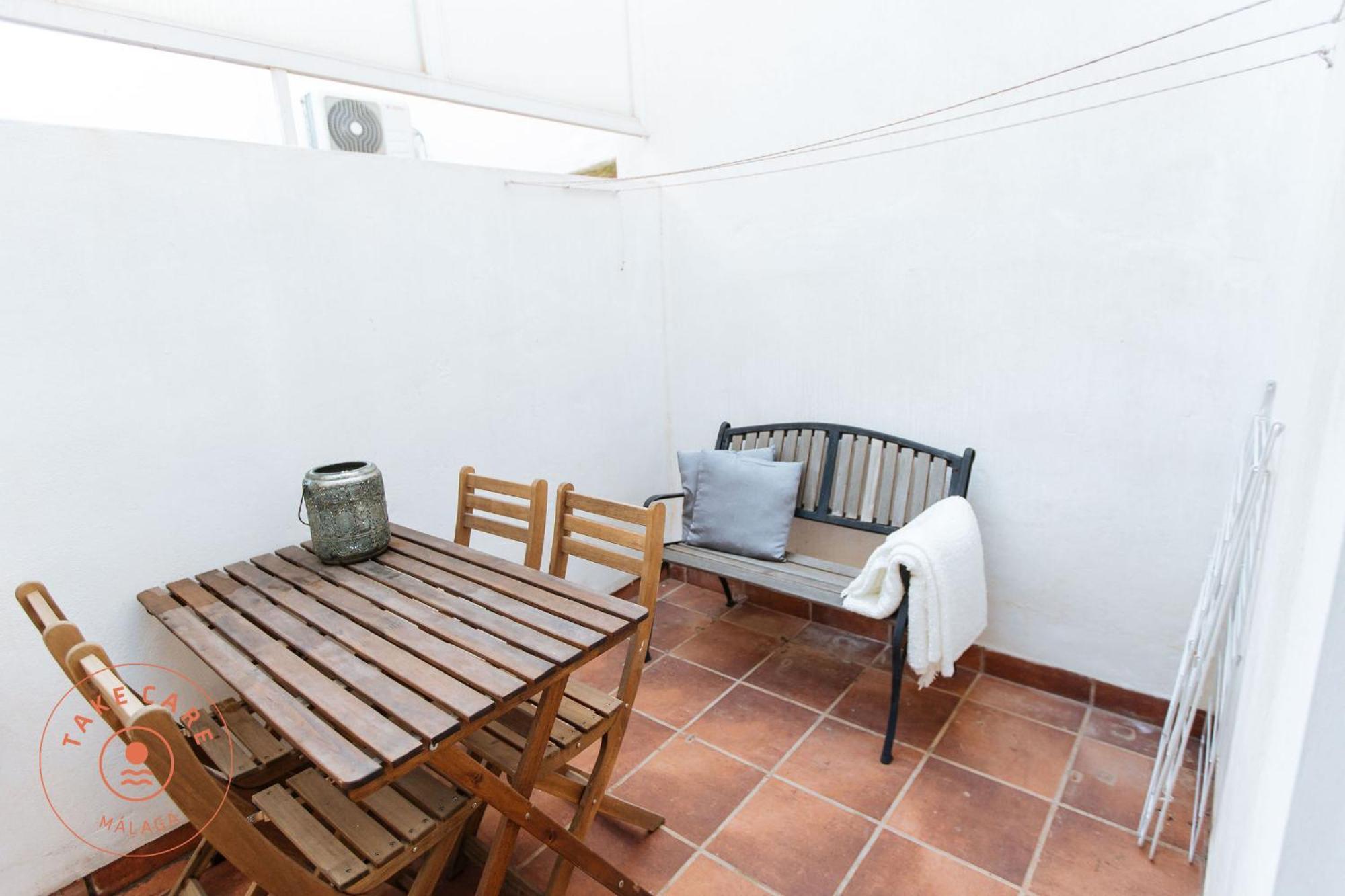 Apartment Casa Riad With Spacious Patio - Tcm Málaga Exterior foto